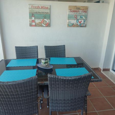 Apartamento Junto A La Playa Zona Tranquila Манилва Екстериор снимка