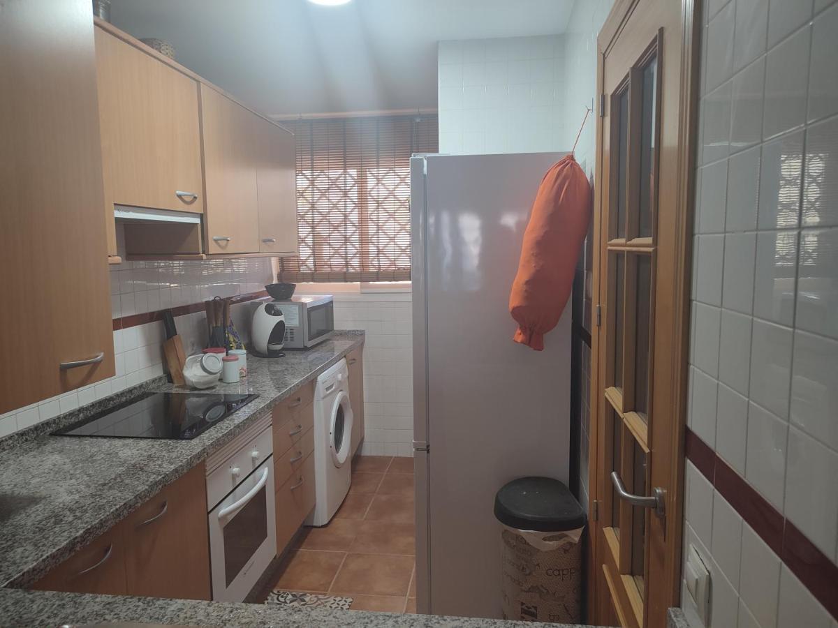 Apartamento Junto A La Playa Zona Tranquila Манилва Екстериор снимка